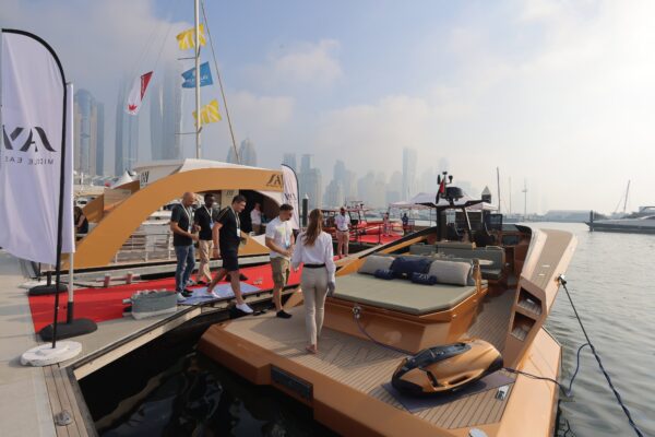 BOAT SHOW DUBAI