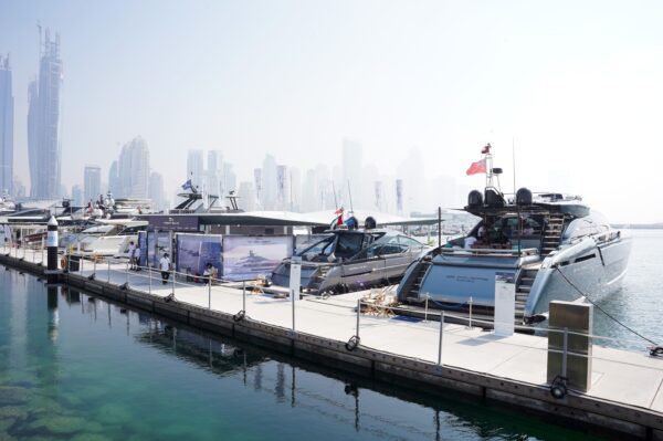 BOAT SHOW DUBAI