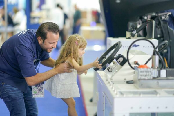 BOAT SHOW DUBAI