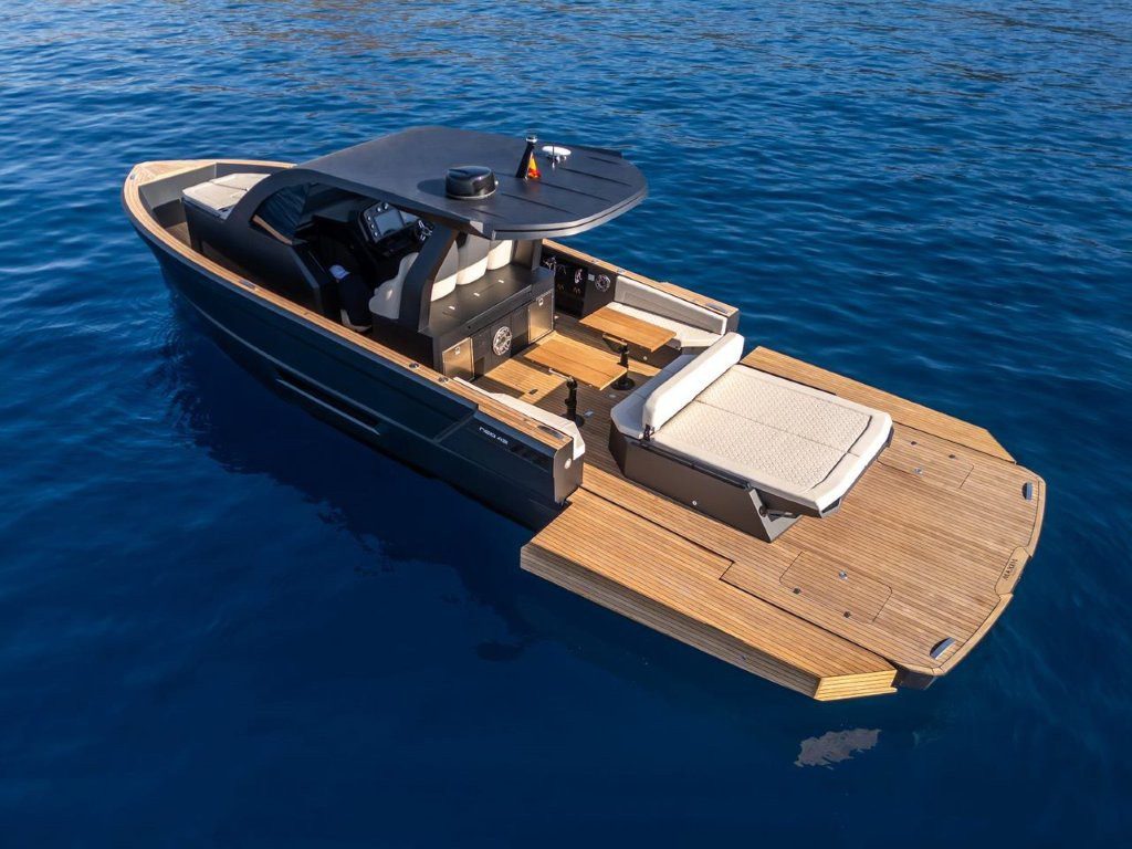 Maxim Yachts Debuts at Dubai International Boat Show